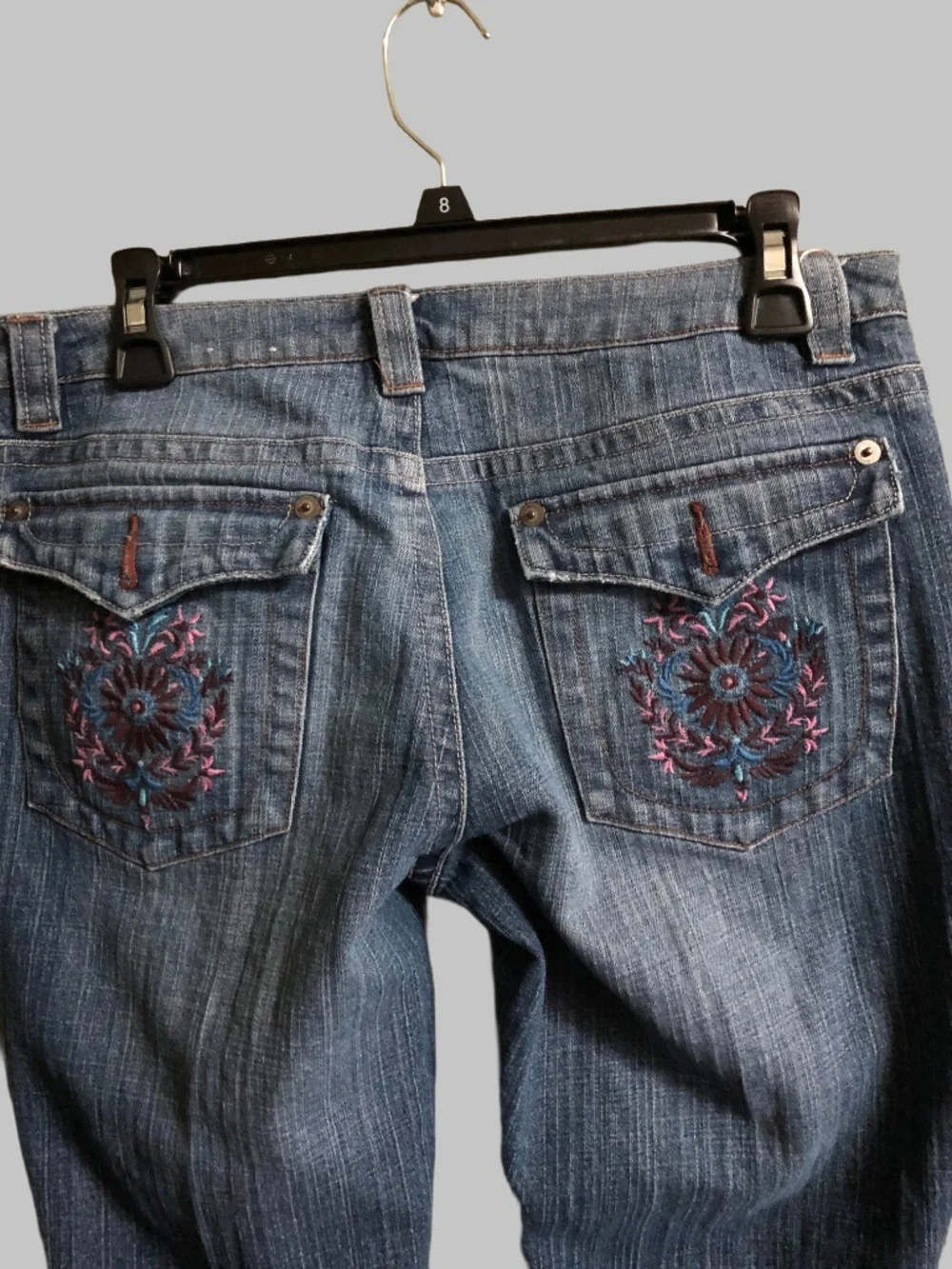 SO Stretch Y2K Embroidered Flap Pocket Flare Jeans Size 11 Hip Huggers Low Rise